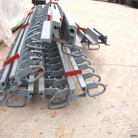 GQF-F40型桥梁伸缩